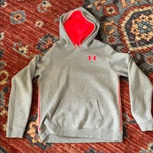 Under Armor Sweatshirt